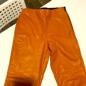 Cute pants from Forever21 ❤️